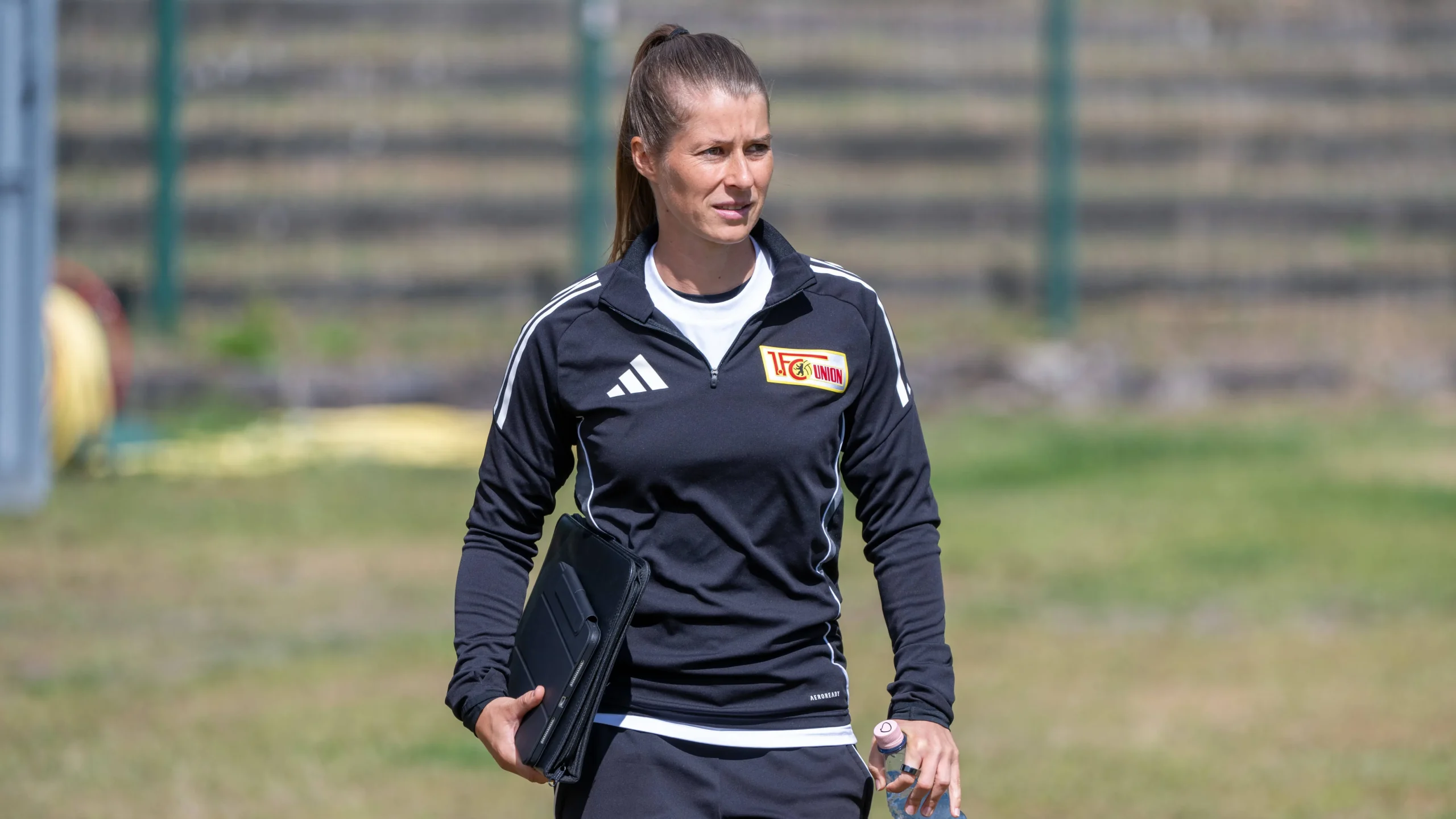 Marie-Louise Eta: Tko je prva žena na klupi bundesligaša?